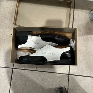 Rockport Women's White and Black Oxfords